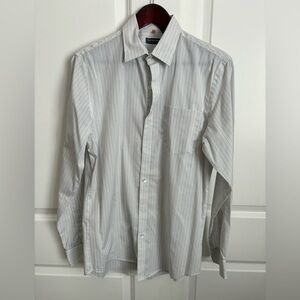 Van Heusen Men's Gray Striped Button Down Shirt